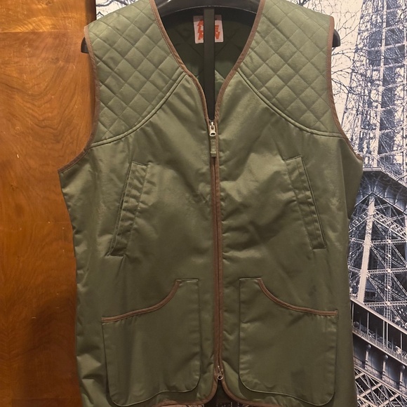 Act Like Men Hunting Vest - Picture 2 of 5